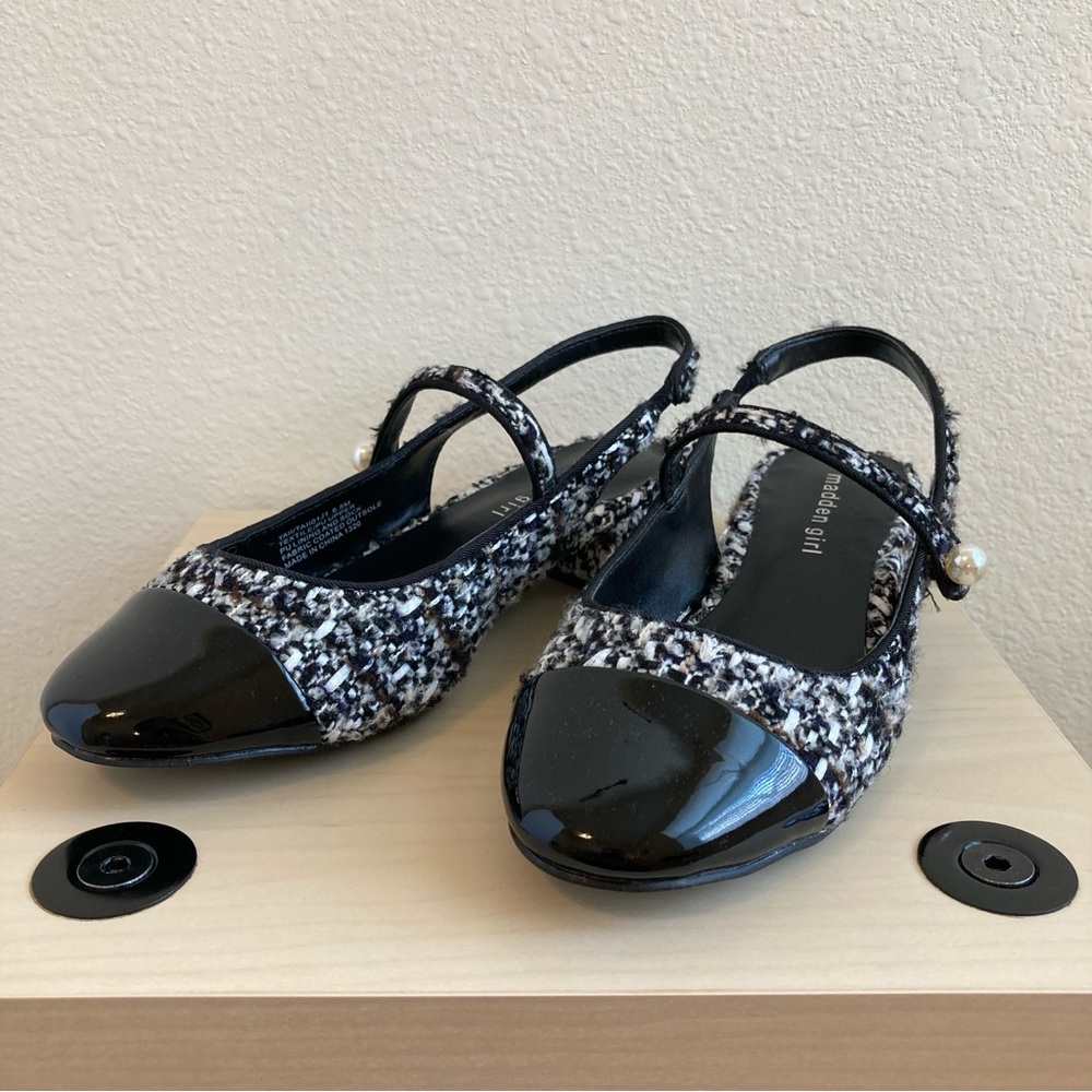 Madden Girl Black White Tweed Slingback Flats Size 6.5 Patent Toe